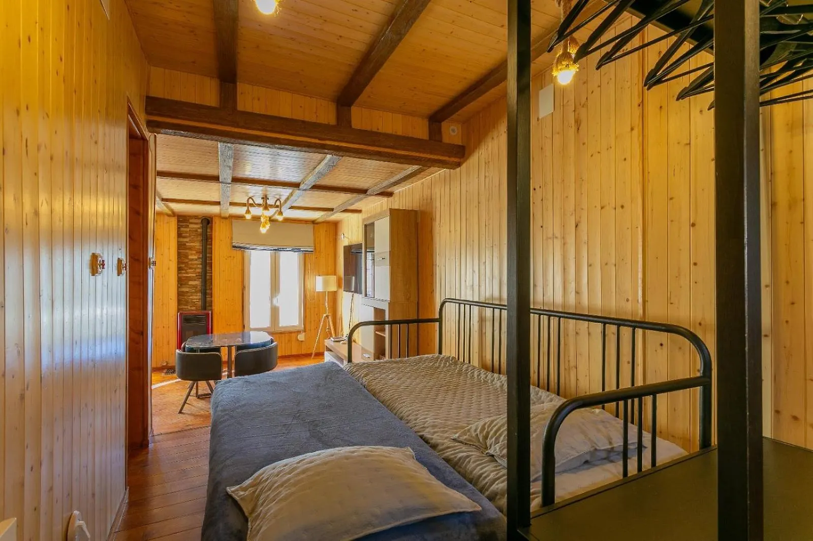 Appartement Sierra Nevada Apartamento De Madera Muy Calido Con Buenas Vistas Y Wifi Spanje